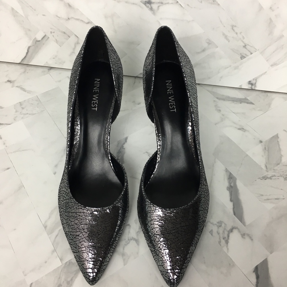 🛍 Nine West Stefao Cracked Metallic Heel 8.5 NWOB